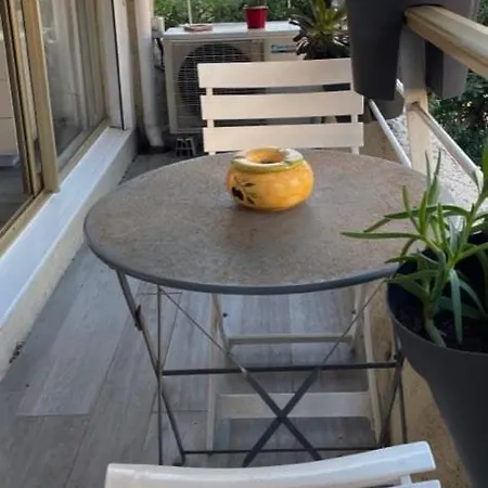 Charmant Plein Centre Apartamento Saint-Tropez